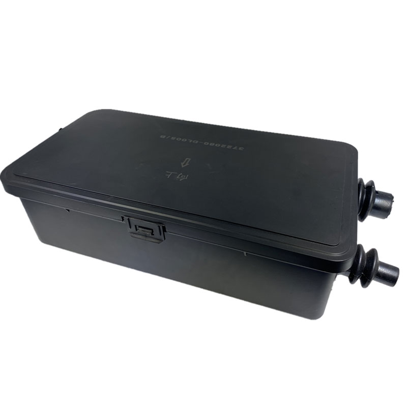 电源盒配电盒总成