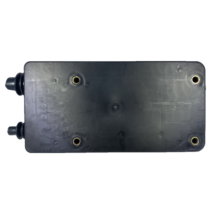 电源盒配电盒总成