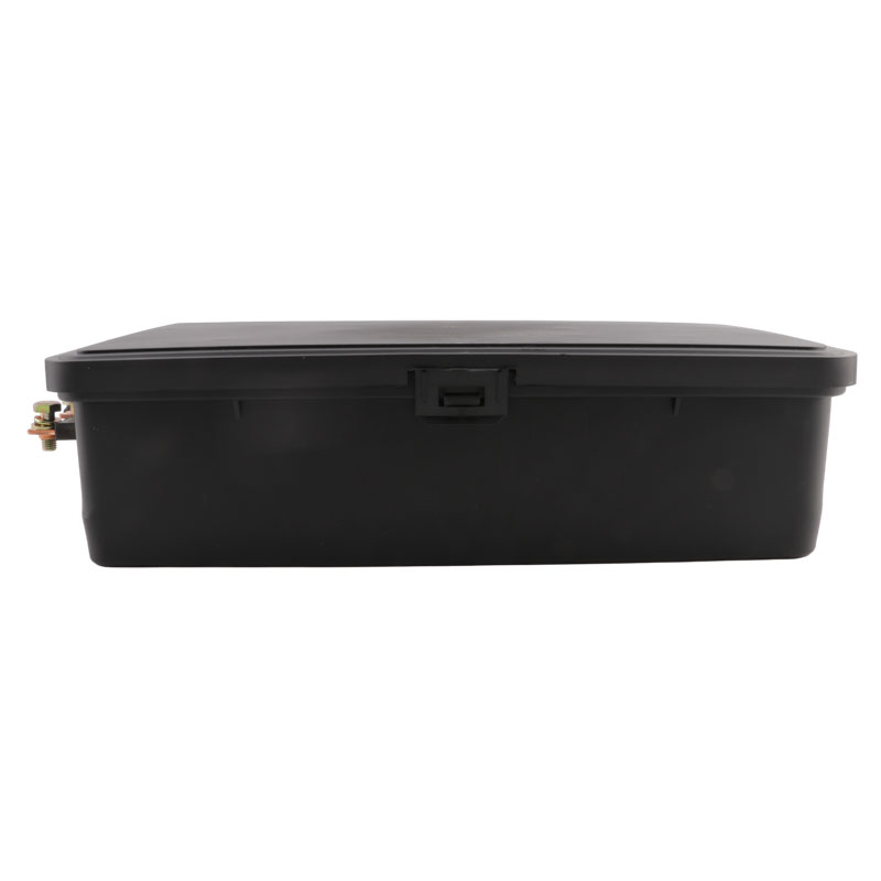 电源盒配电盒总成