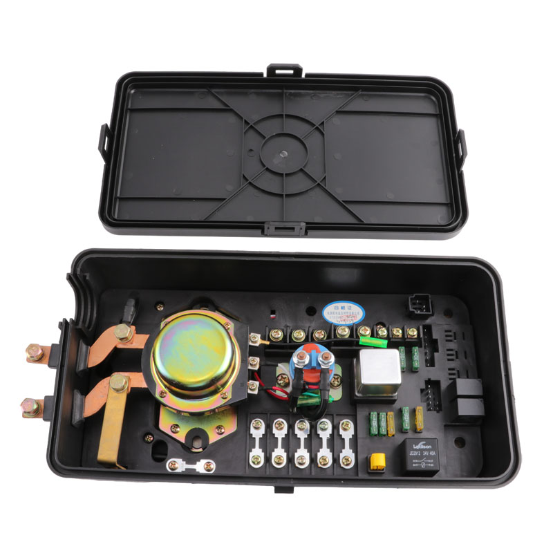 电源盒配电盒总成