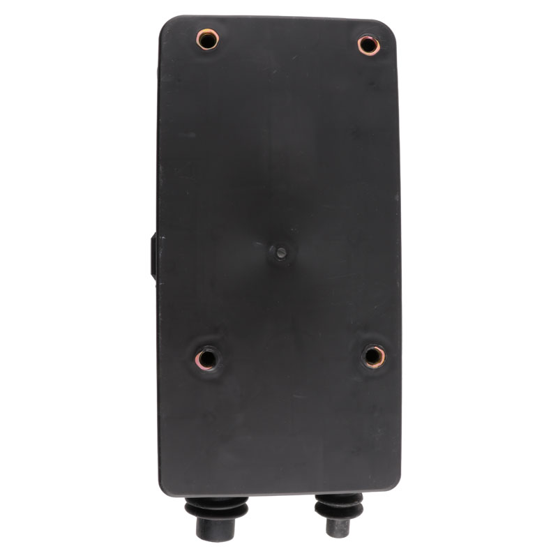 电源盒配电盒总成