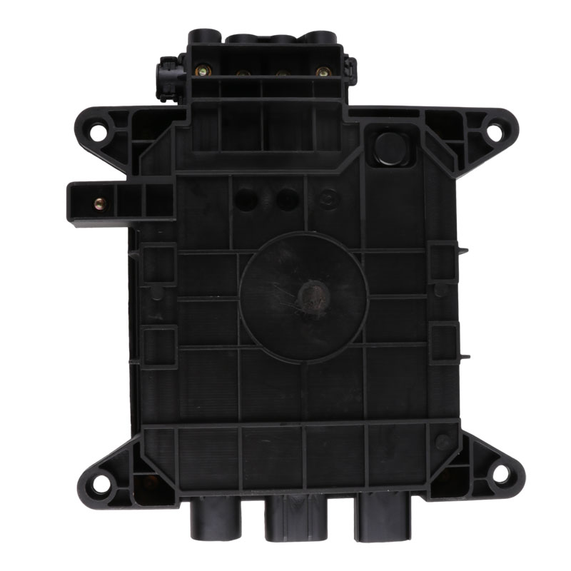 电源盒配电盒总成