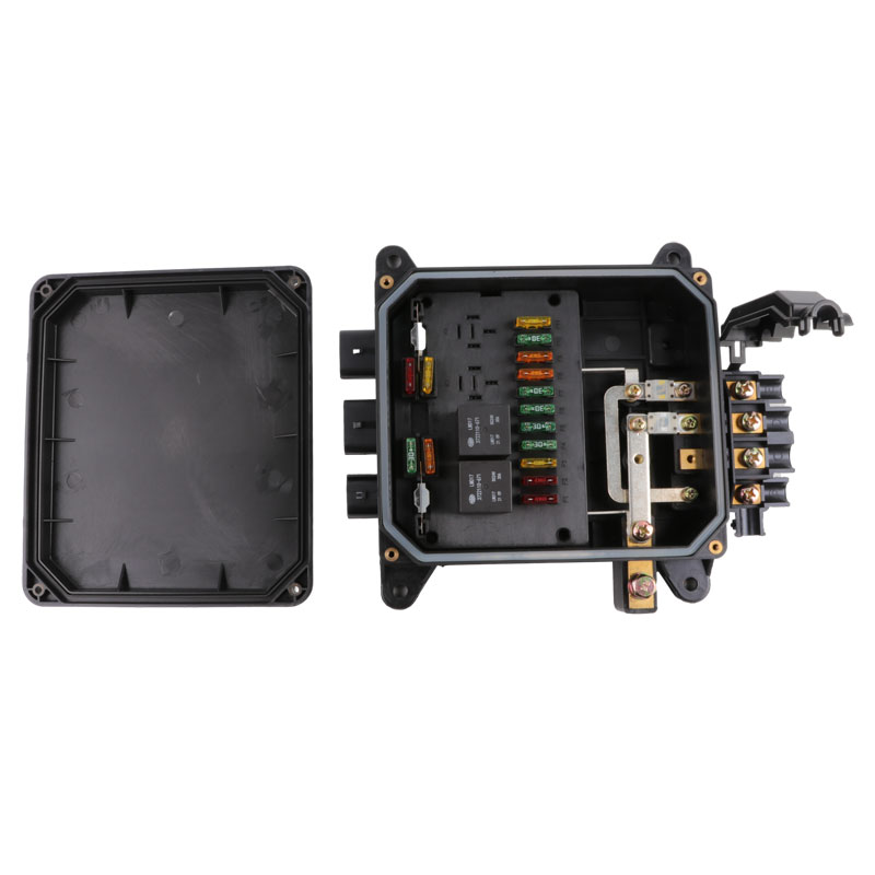 电源盒配电盒总成