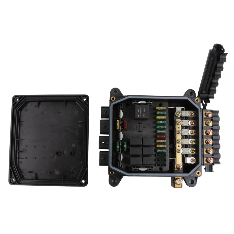 电源盒配电盒总成